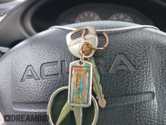 1996 Acura Integra LS z VIN JH4DC4450TS022559, wystawiony jako IAAI lot #41546155 z przebiegiem 230 779 mil mil oraz . Historia ofert i sprzedaży dostępna na DreamBid. Obrazek 11.