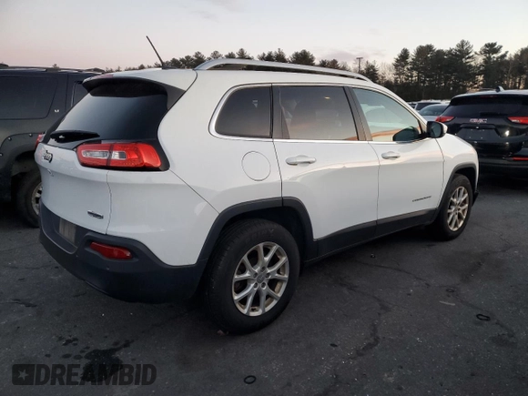 2017 Jeep Cherokee Latitude with VIN 1C4PJMCB4HW544588, listed as a Copart auction lot 87879825 with 150,290 mi miles and Salvage Title. Bid and sale history available at DreamBid. Image 3.