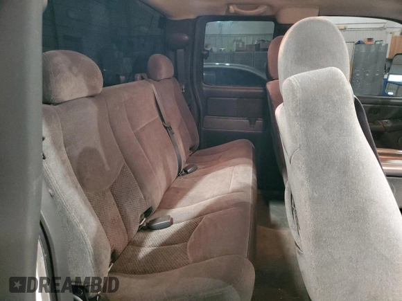 2006 Chevrolet Silverado 1500 LT1 with VIN 1GCEC19T06Z210652, listed as a Copart auction lot 85845544 with 206,979 mi miles and Salvage Title. Bid and sale history available at DreamBid. Image 10.