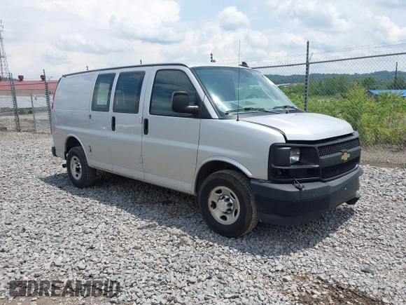 2017 Chevrolet Express Cargo with VIN 1GCWGAFF5H1119563, listed as a IAAI auction lot 42621612 with 164,965 mi miles and . Bid and sale history available at DreamBid. Image 1.