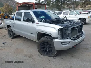2018 GMC Sierra 1500 SLT z VIN 3GTU2NEC3JG269800, wystawiony jako IAAI lot #41765521 z przebiegiem 109 802 mil mil oraz . Historia ofert i sprzedaży dostępna na DreamBid. Obrazek 1.