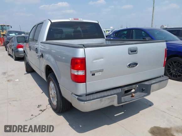 2005 Ford F-150 XLT with VIN 1FTRW12W15FA37754, listed as a IAAI auction lot 42276475 with 218,332 mi miles and . Bid and sale history available at DreamBid. Image 3.