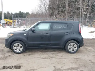 2014 Kia Soul with VIN KNDJN2A20E7003559, listed as a IAAI auction lot 41736928 with 277,947 mi miles. Bid and sale history available at carsss.com. Image 12.