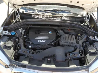 2018 BMW X1 xDrive28i z VIN WBXHT3C35J5K29010, wystawiony jako Copart lot #47537165 z przebiegiem 90 779 mil mil oraz Szkoda całkowita • Salvage title. Historia ofert i sprzedaży dostępna na DreamBid. Obrazek 11.