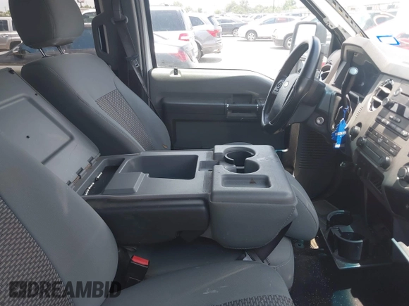 2012 Ford F-250 XL with VIN 1FT7W2B68CEA56513, listed as a IAAI auction lot 42745893 with 200,946 mi miles and . Bid and sale history available at DreamBid. Image 5.