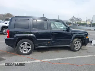 2008 Jeep Patriot Sport with VIN 1J8FT28WX8D711353, listed as a IAAI auction lot 41793321 with 161,777 mi miles. Bid and sale history available at carsss.com. Image 13.