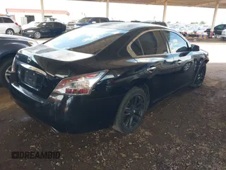 2014 Nissan Maxima S with VIN 1N4AA5AP9EC452289, listed as a IAAI auction lot 42422600 with 118,368 mi miles and . Bid and sale history available at DreamBid. Image 4.