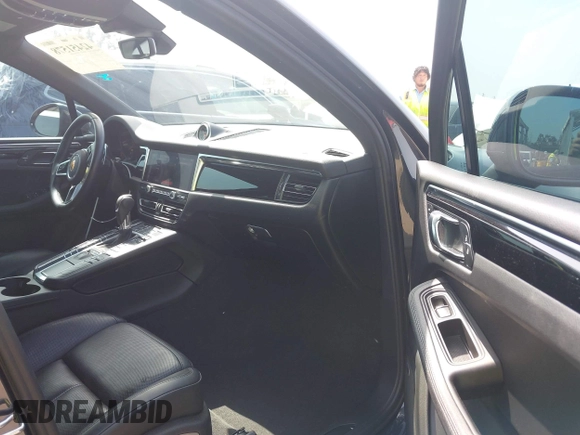 2021 Porsche Macan with VIN WP1AA2A55MLB14375, listed as a IAAI auction lot 42451578 with 48,930 mi miles and . Bid and sale history available at DreamBid. Image 5.