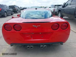 2005 Chevrolet Corvette with VIN 1G1YY24UX55116202, listed as a IAAI auction lot 40211162 with 55,579 mi miles. Bid and sale history available at carsss.com. Image 16.