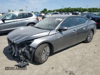 2023 Nissan Altima SV z VIN 1N4BL4DV1PN391644, wystawiony jako Copart lot #57492515 z przebiegiem 57 895 mil mil oraz Szkoda całkowita • Salvage title. Historia ofert i sprzedaży dostępna na DreamBid. Obrazek 1.