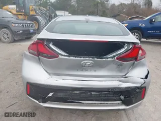 2019 Hyundai Ioniq Hybrid Blue with VIN KMHC65LC3KU118095, listed as a IAAI auction lot 41717628 with 101,787 mi miles. Bid and sale history available at carsss.com. Image 6.