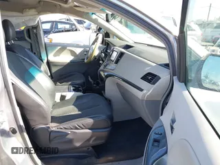 2012 Toyota Sienna SE with VIN 5TDXK3DC3CS189064, listed as a IAAI auction lot 42022390 with 193,016 mi miles and . Bid and sale history available at DreamBid. Image 5.