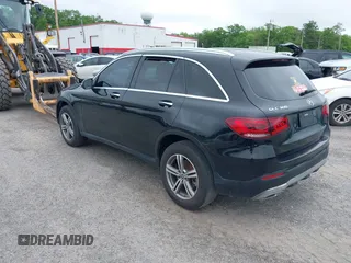2022 Mercedes-Benz GLC 300 z VIN W1N0G8EB9NG024549, wystawiony jako IAAI lot #41870047 z przebiegiem 88 269 mil mil oraz . Historia ofert i sprzedaży dostępna na DreamBid. Obrazek 3.