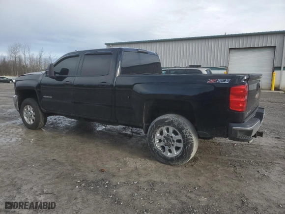2015 Chevrolet Silverado 2500HD LT with VIN 1GC1KVE85FF116956, listed as a Copart auction lot 86604464 with 259,333 mi miles and Salvage Title. Bid and sale history available at carsss.com. Image 2.