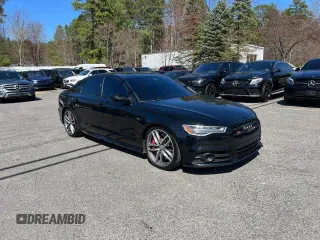 2018 Audi S6 Premium Plus z VIN WAUFFAFC6JN000859, wystawiony jako Copart lot #58193725 z przebiegiem 120 327 mil mil oraz Tytuł czysty. Historia ofert i sprzedaży dostępna na DreamBid. Obrazek 2.