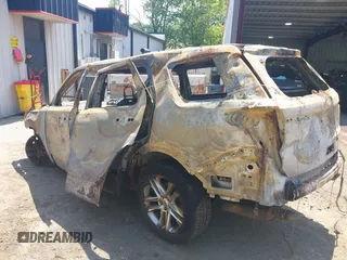 2017 Ford Explorer XLT with VIN 1FM5K8D81HGB04588, listed as a IAAI auction lot 42584072 with Not provided miles and . Bid and sale history available at DreamBid. Image 3.