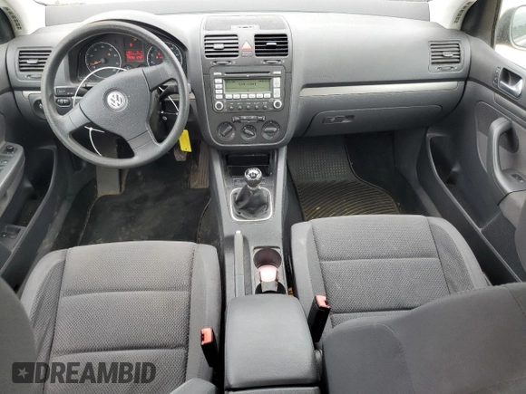 2007 Volkswagen Rabbit с VIN WVWCR91K67W102577, выставлен на аукционе Copart как лот 61670645 с пробегом 179 985 миль миль и Списание • Salvage title. История ставок и продаж доступна на DreamBid. Изображение 8.