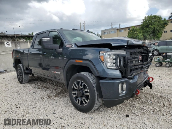 2020 GMC Sierra 2500HD AT4 z VIN 1GT19PEY0LF220676, wystawiony jako Copart lot #51109305 z przebiegiem 45 872 mil mil oraz Szkoda całkowita • Salvage title. Historia ofert i sprzedaży dostępna na DreamBid. Obrazek 4.