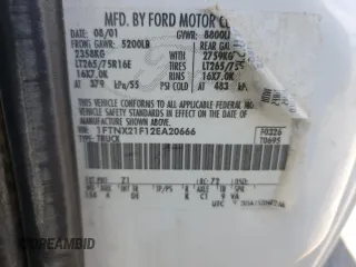 2002 Ford F-250 XL с VIN 1FTNX21F12EA20666, выставлен на аукционе Copart как лот 52757205 с пробегом 251 257 миль миль и Списание • Salvage title. История ставок и продаж доступна на DreamBid. Изображение 12.