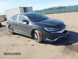 2015 Chrysler 200 C with VIN 1C3CCCCB3FN575678, listed as a IAAI auction lot 41765454 with 86,187 mi miles. Bid and sale history available at carsss.com. Image 1.