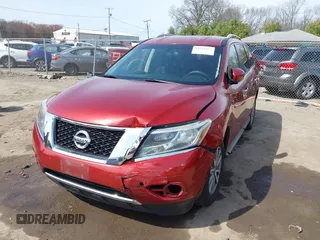 2014 Nissan Pathfinder SV with VIN 5N1AR2MM4EC660823, listed as a IAAI auction lot 41932472 with 167,787 mi miles. Bid and sale history available at carsss.com. Image 18.