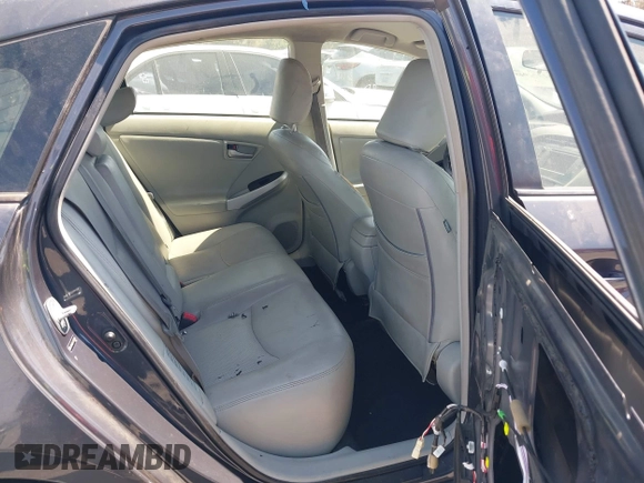2012 Toyota Prius One z VIN JTDKN3DU1C1523891, wystawiony jako IAAI lot #42372948 z przebiegiem 219 017 mil mil oraz . Historia ofert i sprzedaży dostępna na DreamBid. Obrazek 8.