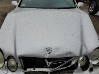 2000 Mercedes-Benz CLK 320/430 with VIN WDBLK65G9YT052770, listed as a Copart auction lot 79308624 with 63,567 mi miles and Salvage Title. Bid and sale history available at DreamBid. Image 11.