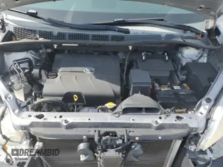2011 Toyota Sienna XLE AAS with VIN 5TDYK3DC5BS151905, listed as a Copart auction lot 89310285 with 181,859 mi miles and Salvage Title. Bid and sale history available at carsss.com. Image 12.