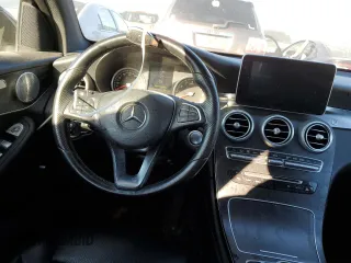 2018 Mercedes-Benz GLC with VIN WDC0J4KB2JF329097, listed as a Copart auction lot 67260002 with 37,086 mi miles. Bid and sale history available at carsss.com. Image 8.
