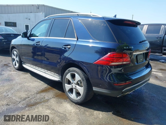 2016 Mercedes-Benz GLE 350 z VIN 4JGDA5JBXGA641717, wystawiony jako IAAI lot #42049087 z przebiegiem 91 238 mil mil oraz . Historia ofert i sprzedaży dostępna na DreamBid. Obrazek 3.