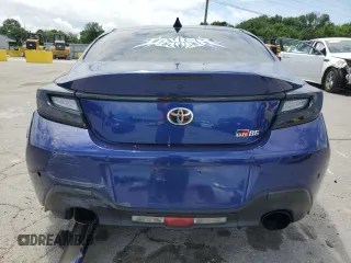 2023 Toyota 86 z VIN JF1ZNBC10P8764103, wystawiony jako Copart lot #58769995 z przebiegiem Nie podano mil oraz Szkoda całkowita • Salvage title. Historia ofert i sprzedaży dostępna na DreamBid. Obrazek 6.