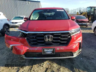 2025 Honda Pilot EX-L with VIN 5FNYG2H45SB001781, listed as a Copart auction lot 43606165 with 6,468 mi miles and Salvage Title. Bid and sale history available at carsss.com. Image 5.