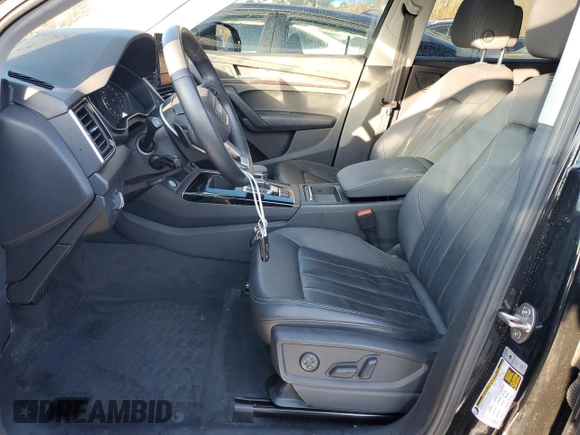 2021 Audi Q5 Premium with VIN WA1AAAFY4M2003878, listed as a Copart auction lot 47161085 with 42,627 mi miles and Salvage Title. Bid and sale history available at carsss.com. Image 7.