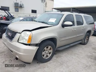 2007 GMC Yukon XL SLT z VIN 1GKFC16097R280171, wystawiony jako IAAI lot #41319694 z przebiegiem 241 553 mil mil oraz . Historia ofert i sprzedaży dostępna na DreamBid. Obrazek 17.