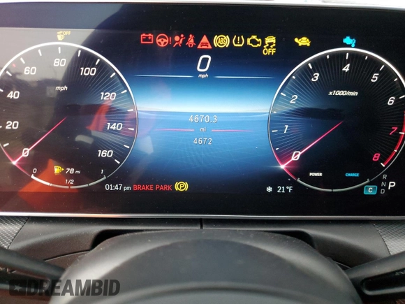 2024 Mercedes-Benz C 300 z VIN W1KAF4GB7RR208375, wystawiony jako Copart lot #69190394 z przebiegiem 4 670 mil mil oraz Szkoda całkowita • Salvage title. Historia ofert i sprzedaży dostępna na DreamBid. Obrazek 9.