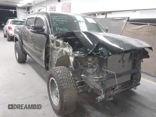 2021 Toyota Tacoma SR с VIN 3TMCZ5AN4MM448304, выставлен на аукционе IAAI как лот 42046932 с пробегом 56 161 миль миль и . История ставок и продаж доступна на DreamBid. Изображение 1.