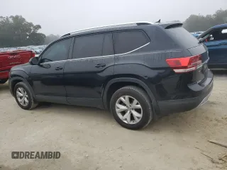 2018 Volkswagen Atlas SE with VIN 1V2CR2CA3JC504978, listed as a Copart auction lot 42823925 with 189,139 mi miles and Clean title. Bid and sale history available at DreamBid. Image 2.