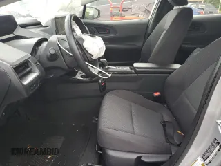 2023 Toyota Prius LE z VIN JTDACAAU1P3000455, wystawiony jako Copart lot #58039065 z przebiegiem 30 001 mil mil oraz Nie do naprawy • Non repairable. Historia ofert i sprzedaży dostępna na DreamBid. Obrazek 7.