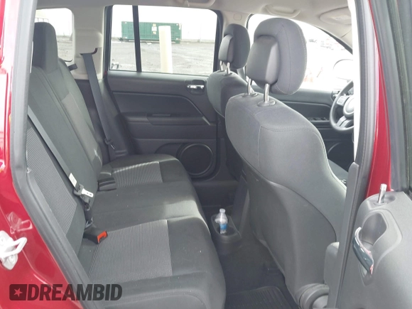 2013 Jeep Compass Sport with VIN 1C4NJDBB2DD207609, listed as a IAAI auction lot 41653746 with 121,697 mi miles. Bid and sale history available at carsss.com. Image 8.