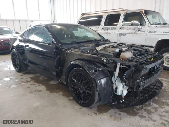 2015 Ford Mustang GT with VIN 1FA6P8CF1F5335127, listed as a IAAI auction lot 41757181 with 77,134 mi miles. Bid and sale history available at carsss.com. Image 18.