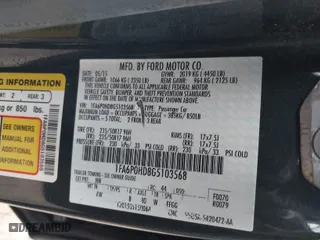 2016 Ford Fusion SE with VIN 1FA6P0HD8G5103568, listed as a IAAI auction lot 41811252 with 134,718 mi miles. Bid and sale history available at carsss.com. Image 9.