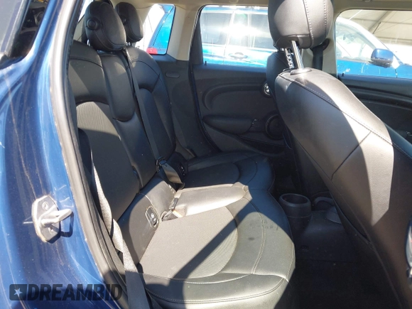 2015 MINI Hardtop 4 Door with VIN WMWXS5C50FT832438, listed as a IAAI auction lot 42632469 with 96,432 mi miles and . Bid and sale history available at DreamBid. Image 8.