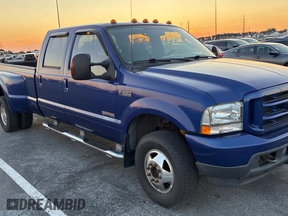 2003 Ford F-350 XL with VIN 1FTWW33P23EC02154, listed as a Copart auction lot 63713235 with 260,340 mi miles and Clean title. Bid and sale history available at DreamBid. Image 1.