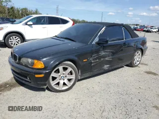 2001 BMW 3 Series 325Ci with VIN WBABS33481JY57601, listed as a Copart auction lot 43866775 with 110,650 mi miles and Salvage Title. Bid and sale history available at carsss.com. Image 1.