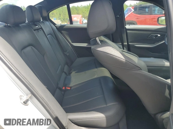 2020 BMW 3 Series 330i with VIN WBA5R1C07LFH40014, listed as a Copart auction lot 60656645 with 76,392 mi miles and Clean title. Bid and sale history available at DreamBid. Image 10.