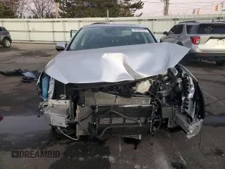 2021 Honda Clarity Plug-In Hybrid with VIN JHMZC5F11MC000880, listed as a Copart auction lot 81492934 with 31,734 mi miles and Salvage Title. Bid and sale history available at carsss.com. Image 5.