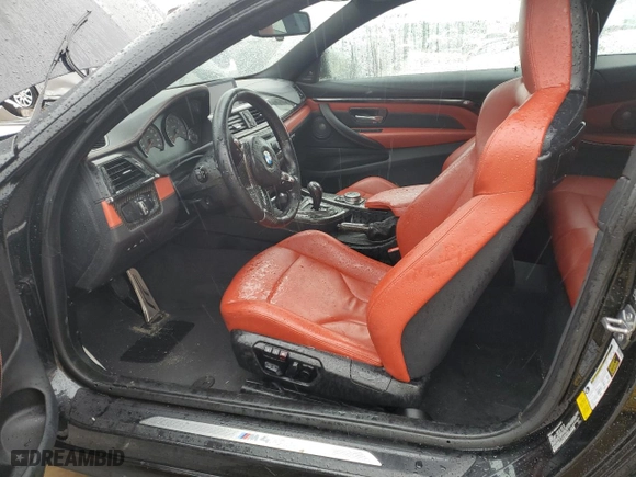 2015 BMW M4 with VIN WBS3R9C51FK331853, listed as a Copart auction lot 42464975 with 0 mi miles and Salvage Title. Bid and sale history available at carsss.com. Image 7.