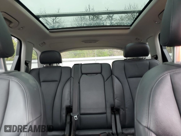 2019 Audi Q7 Premium Plus z VIN WA1LAAF75KD006144, wystawiony jako Copart lot #57256785 z przebiegiem 70 690 mil mil oraz Szkody całkowita. Historia ofert i sprzedaży dostępna na DreamBid. Obrazek 10.