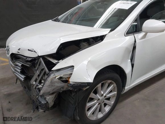 2009 Toyota Venza with VIN 4T3ZE11A79U012340, listed as a IAAI auction lot 41889831 with 1 mi miles. Bid and sale history available at carsss.com. Image 6.