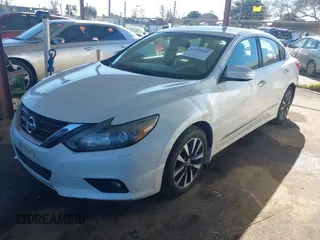 2016 Nissan Altima SV with VIN 1N4AL3APXGC193085, listed as a IAAI auction lot 41507049 with 105,058 mi miles and . Bid and sale history available at DreamBid. Image 2.